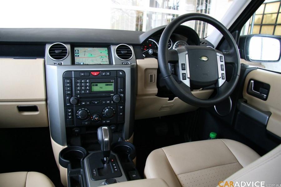  Land Rover Discovery 3 2008 года  (фото 10 из 21)